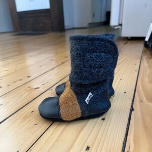 Nooks Felted Wool Booties